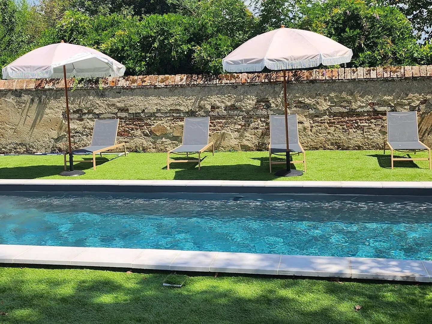 Chambres Hote Le Clos 26 Bellerive-sur-Allier 0*,  France